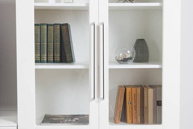 Комод для ТВ-аппаратуры с навесной полкой и широкий сервант Валенсия цвет белый шагрень