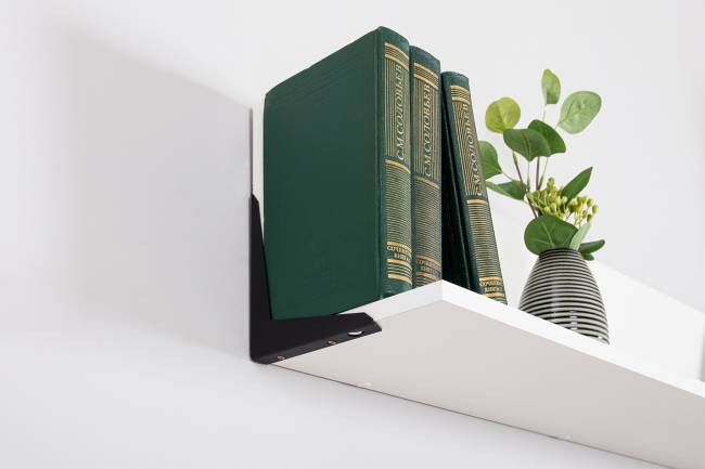 Два комода для аппаратуры с полками и пенал со стеклом Валенсия цвет белый шагрень